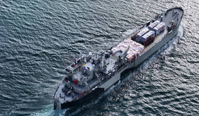 Zarpan dos buques de la Armada de México con ayuda humanitaria por parte del Gobierno de México para el pueblo de Venezuela