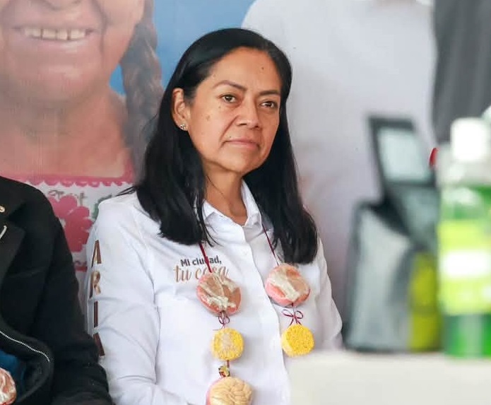 Ariadna Ayala tramita amparo ante posible detención tras captura de su secretario de Seguridad