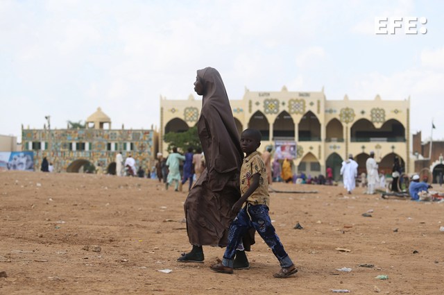 Hombres armados secuestran a decenas de fieles en una mezquita de Nigeria