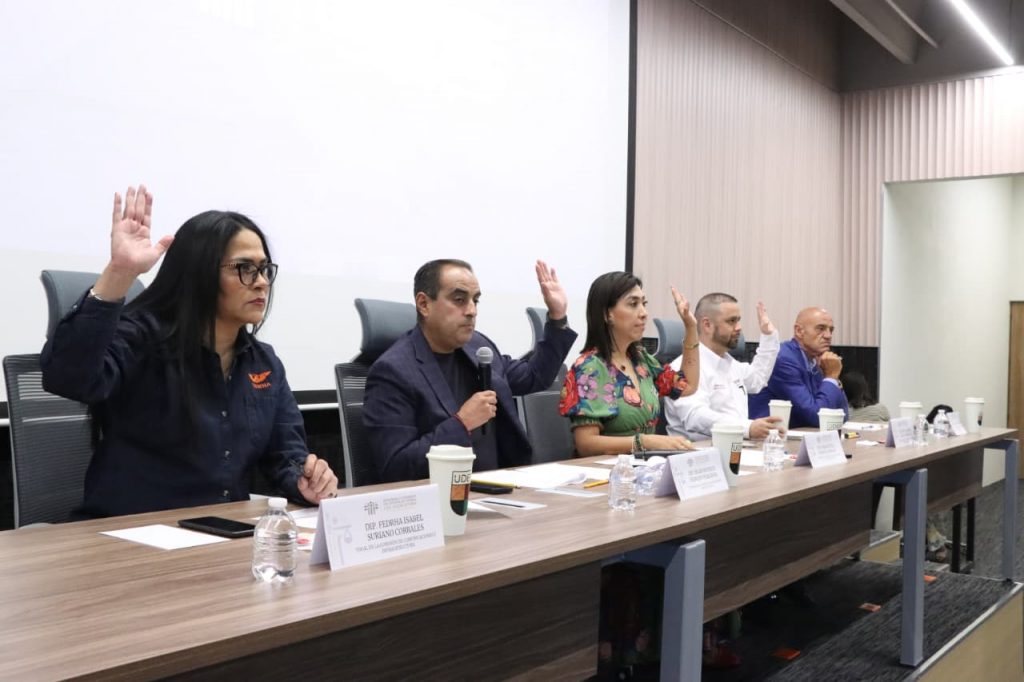 Comisión del Congreso avala acuerdos para reforzar seguridad vial y rehabilitación de carreteras en Puebla