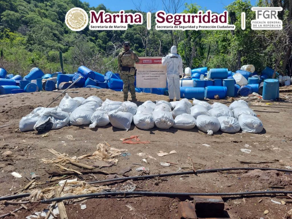 Aseguran 16 toneladas de metanfetamina en Sinaloa; golpe al narco supera los 347 millones de dólares