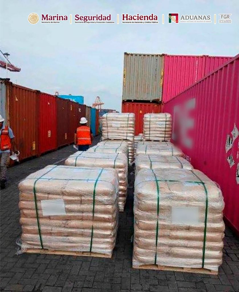 Marina y Anam identifican e inmoviliza más de 54 mil kilos de dextrosa anhidra en la aduana de Manzanillo, Colima