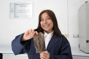 Produce estudiante BUAP bioplásticos a partir de residuos de café
