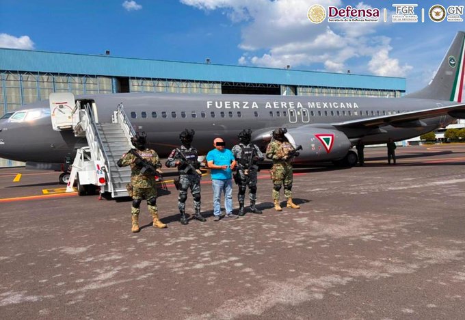 Cae "El Bebo" presunto operador financiero de Los Metros, le decomisan medio millón de litros de huachicol en tres estados