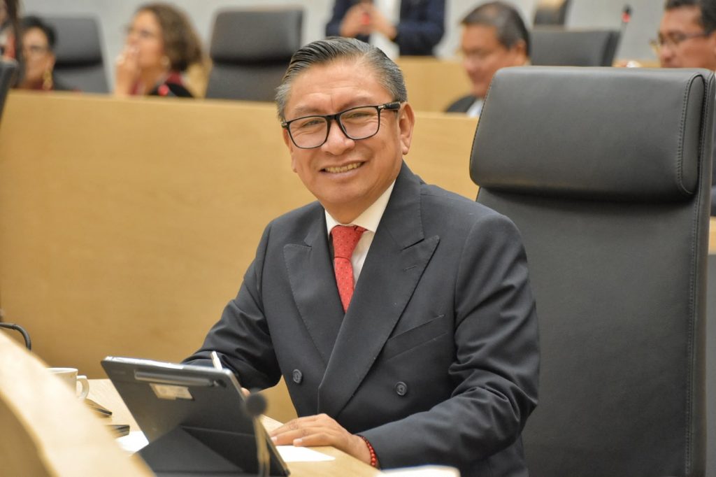 Diputado José Luis Figueroa propone fortalecer educación en historia y civismo