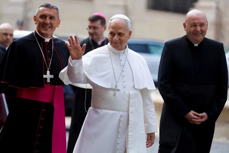 León XIV elimina recortes salariales a cardenales y altos cargos del Vaticano