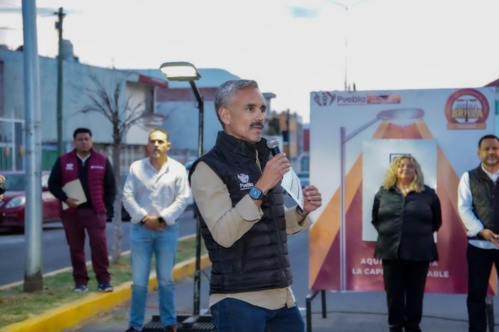 Con Puebla Brilla, Pepe Chedraui moderniza con LED 113 luminarias en Hacienda Los Capulines II