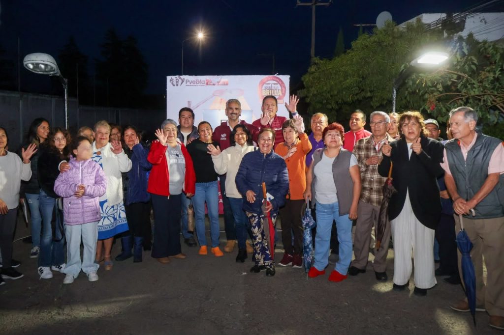 Moderniza Gobierno de Pepe Chedraui 101 luminarias en la colonia Alseseca