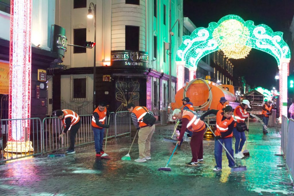 Gobierno de Pepe Chedraui despliega operativo especial para mantener limpia la ciudad durante las fiestas patrias