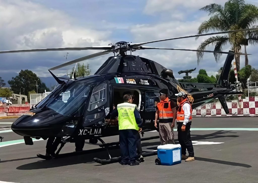 CON AMBULANCIA AÉREA, GOBIERNO ESTATAL LLEVA HÍGADO A CDMX PARA SU TRASPLANTE