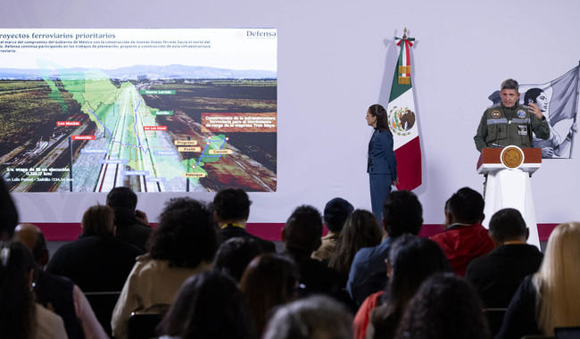 Gobierno proyecta una red de 2 mil 400 kilómetros de trenes de pasajeros durante el sexenio