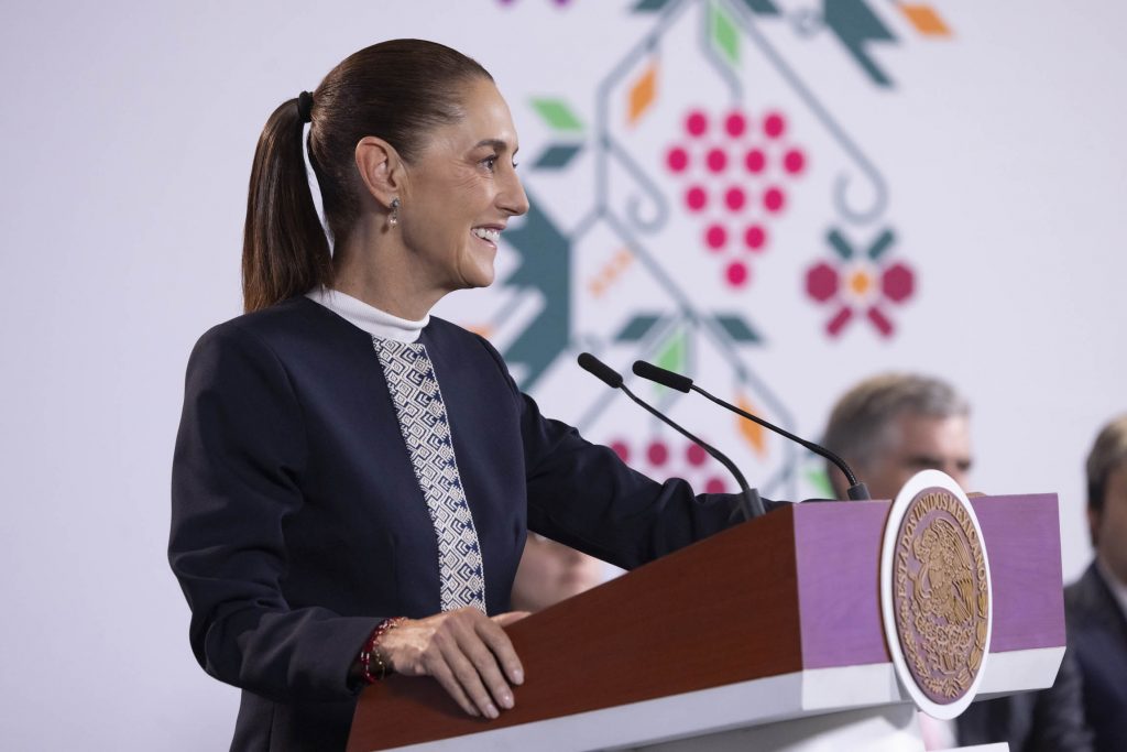 IMSS endurece reglas de la Modalidad 40: elimina pagos retroactivos y limita salario de cotización