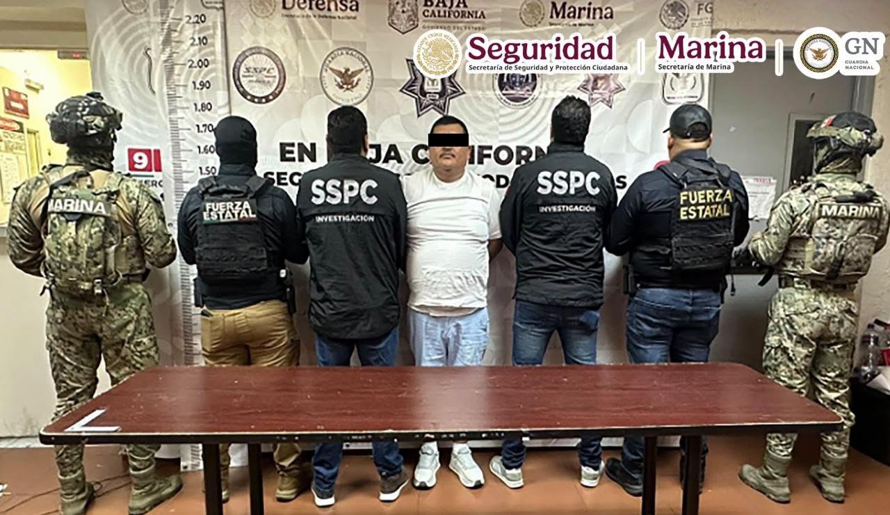 EN BAJA CALIFORNIA, AUTORIDADES FEDERALES Y ESTATALES DETIENEN AL OPERADOR REGIONAL DE UN GRUPO DELICTIVO