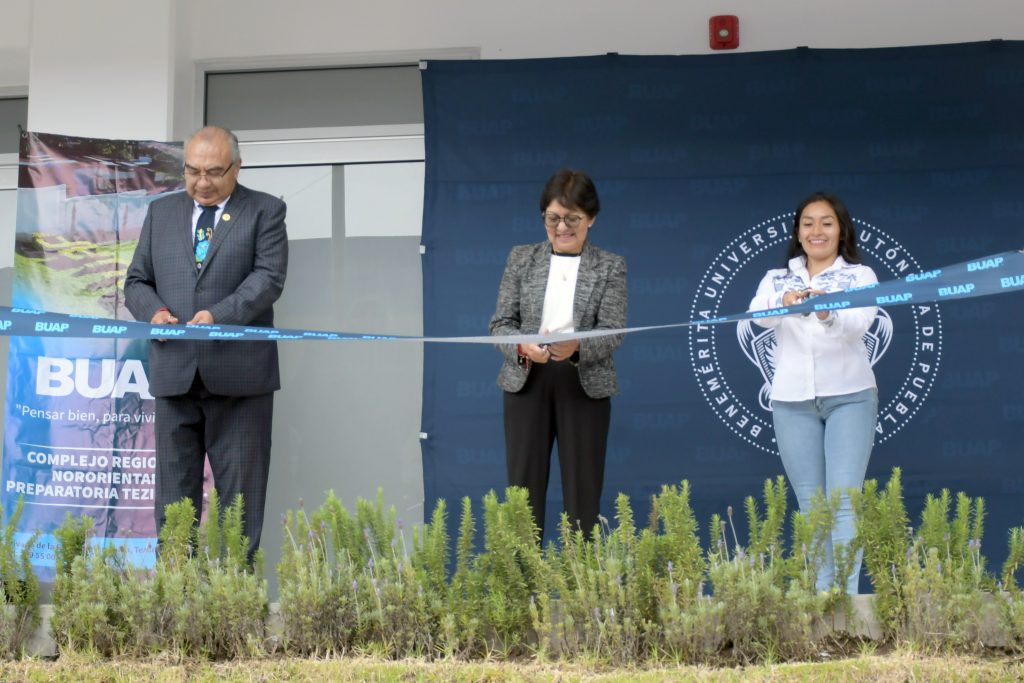 Destaca Rectora Lilia Cedillo crecimiento de la Preparatoria BUAP de Teziutlán