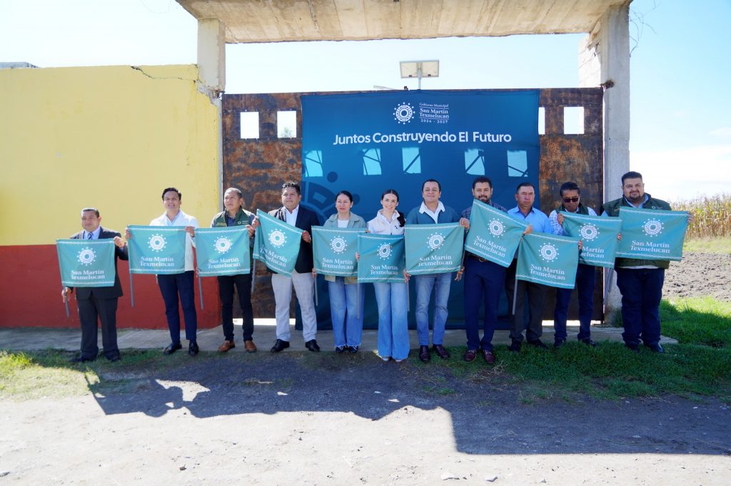 Gobierno de Juan Manuel Alonso inicia obra que facilitará el acceso al bachillerato Rosario Castellanos en Tepeyecac