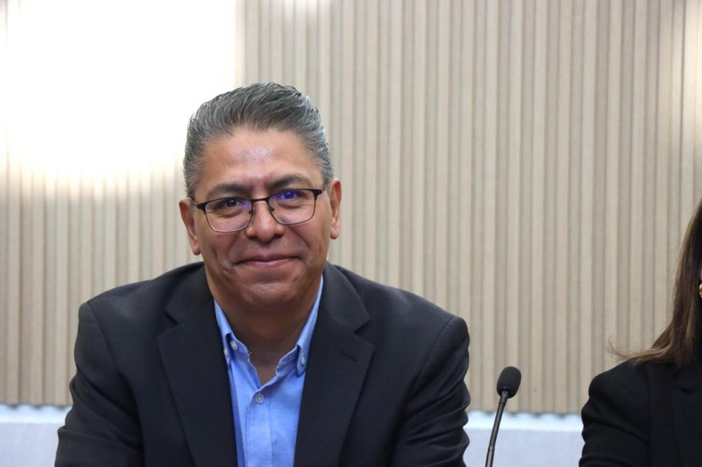 Destaca diputado Marcos Castro iniciativa para incorporar la perspectiva de familia en las políticas públicas
