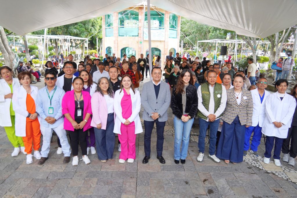 Gobierno de Juan Manuel Alonso acerca servicios de salud bucal con jornada “Sonríe Texmelucan”