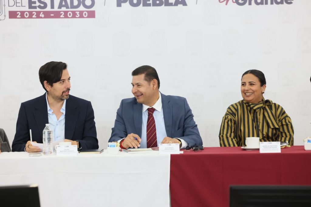 GOBIERNO FEDERAL Y ESTATAL APLICARÁN MEDIDAS SEVERAS ANTE CONTAMINACIÓN DEL ATOYAC